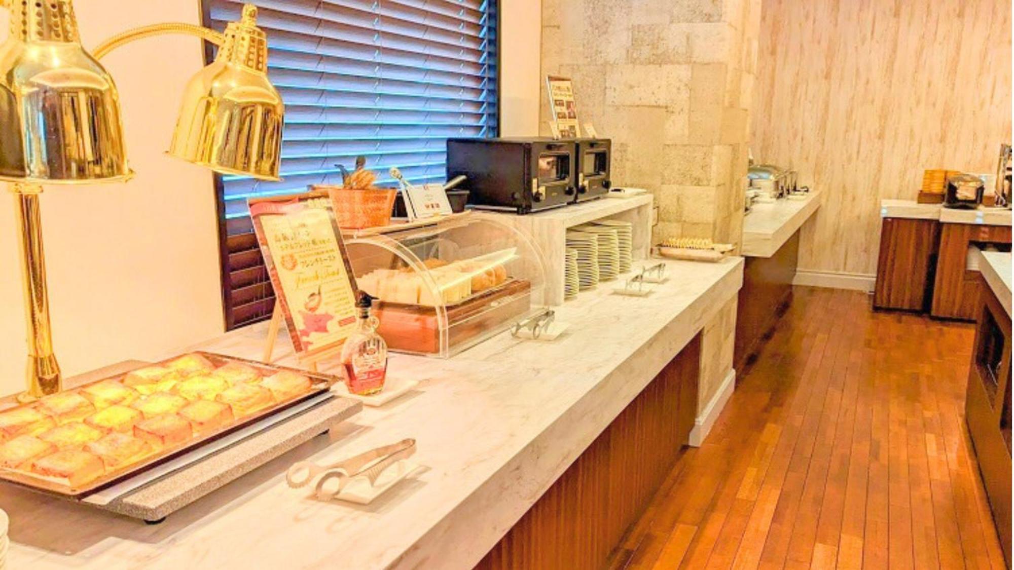 Premier Hotel Nakajima Park Szapporo Kültér fotó A buffet at a hotel
