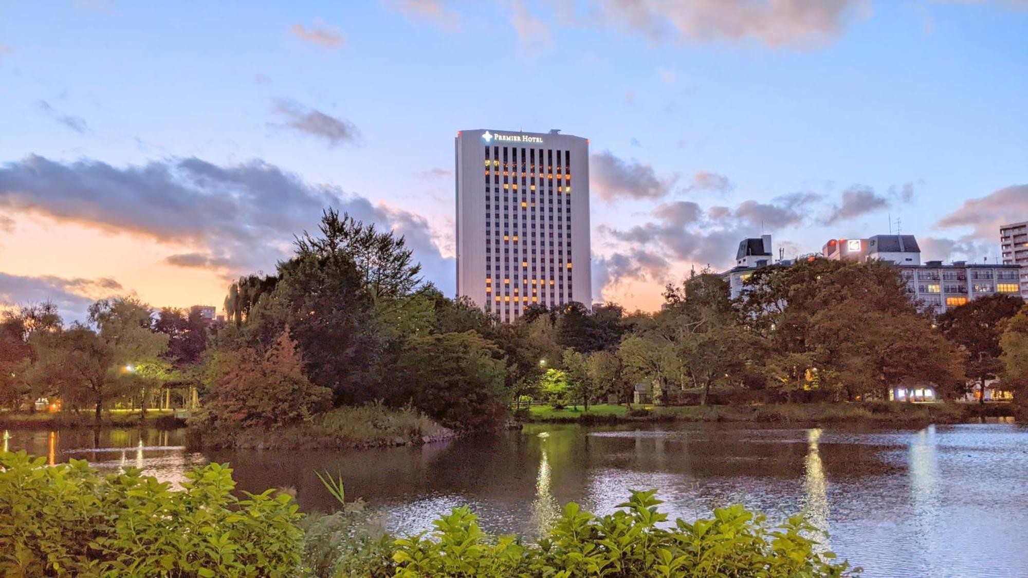 Premier Hotel Nakajima Park Szapporo Kültér fotó The hotel in 2018